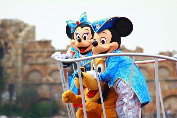 ディズニー23年1月の混雑予想まとめ 空いている日は 1月1日お正月の混雑は